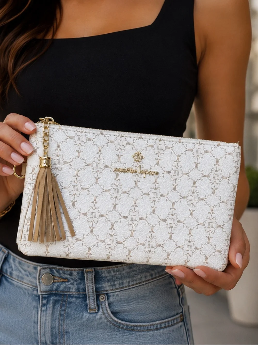 NANETTE LEPORE ⚜️ Cream & Tan Logo Monogrammed Tassel Clutch Purse - Like New
